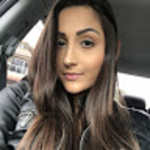 Meet your Posher, Gabrielle pereira